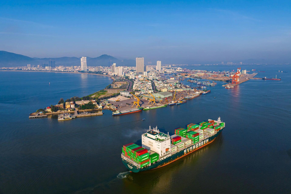 Tăng tối đa tỉnh có biển: Kích hoạt liên thông núi rừng, đồng bằng và biển đảo