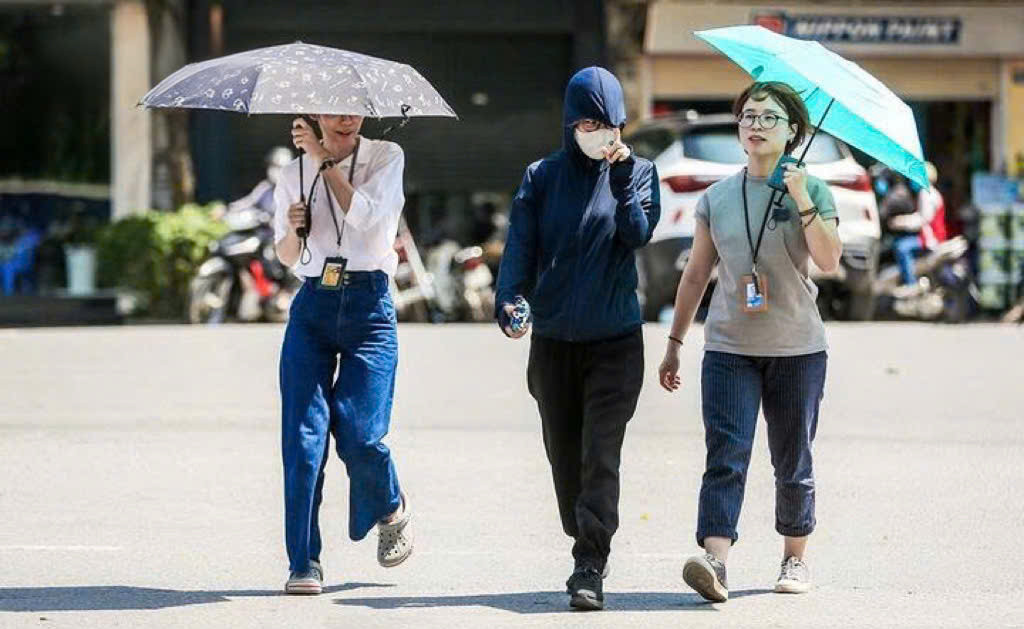 Dự báo thời tiết ngày 4/4: Miền Bắc nắng ráo trước khi đón không khí lạnh