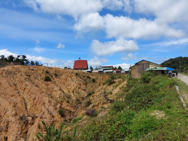 Trưa 4/4, liên tiếp 6 trận động đất xảy ra ở Kon Tum