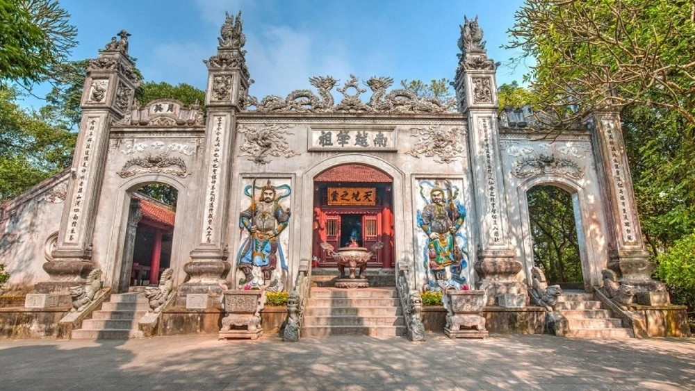 18 vị vua Hùng mang họ gì?