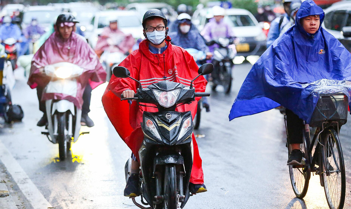 Cuối tuần miền Bắc đón không khí lạnh, đề phòng dông lốc, mưa đá