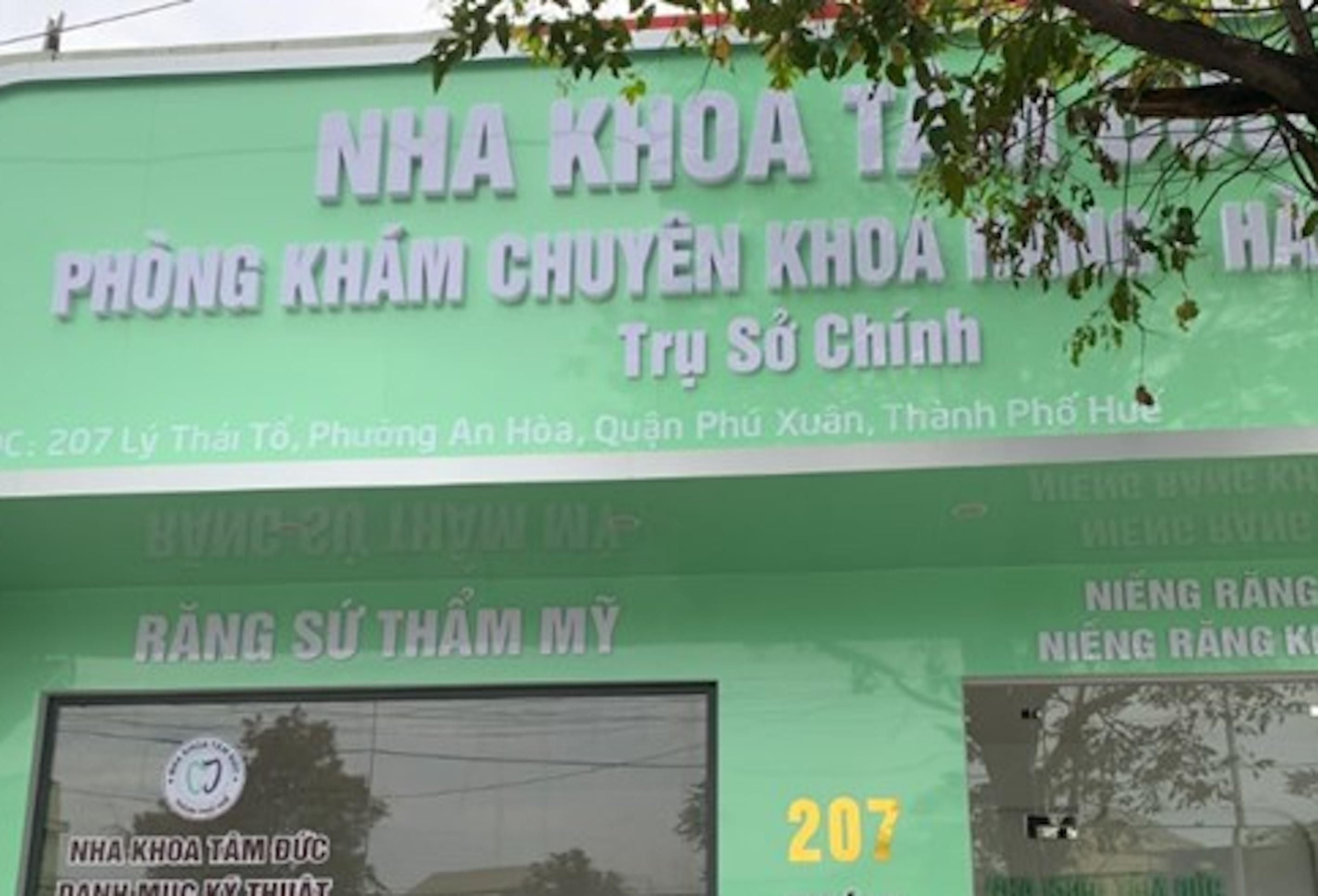 Phạt, đình chỉ hoạt động cơ sở nha khoa không phép tại Huế