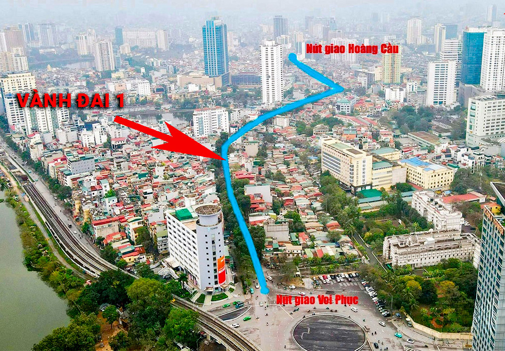 Hà Nội chặt hạ, di chuyển gần 100 cây xanh làm đường 'đắt nhất hành tinh'