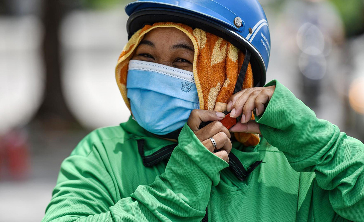 Bắc Bộ và Trung Bộ đón đợt nắng nóng đầu tiên trong năm, có nơi trên 37°C