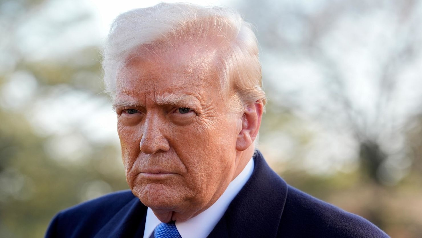 Ông Trump muốn điều hành chính phủ như doanh nghiệp để sa thải công chức dễ hơn