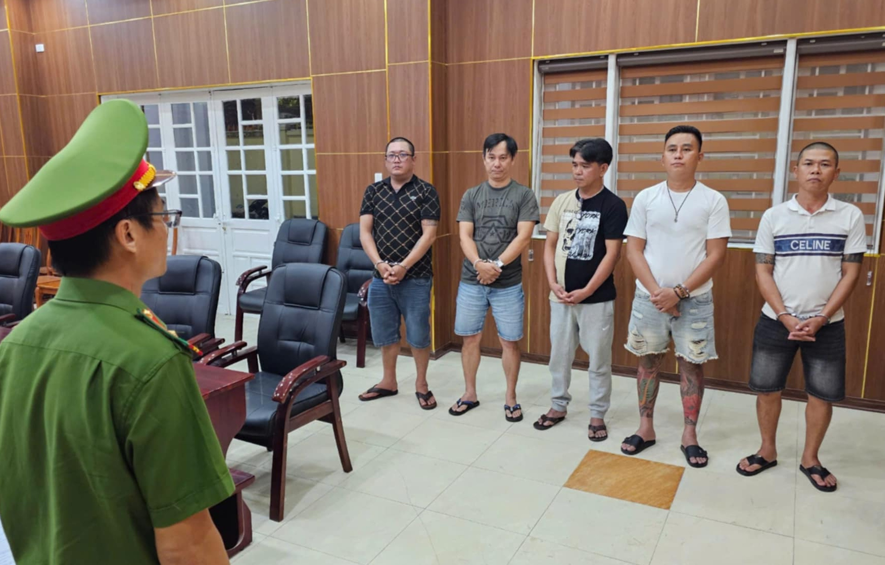 Công an Đà Nẵng triệt phá đường dây cá độ trăm tỷ