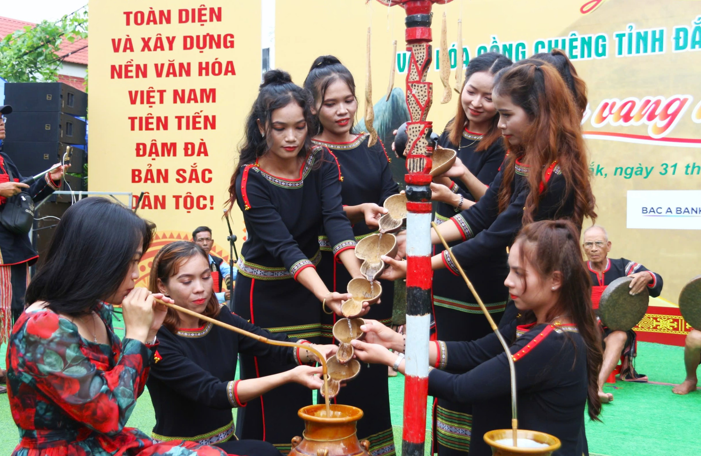 Chờ sáp nhập, Đắk Lắk yêu cầu các cơ quan không tổ chức liên hoan, du lịch