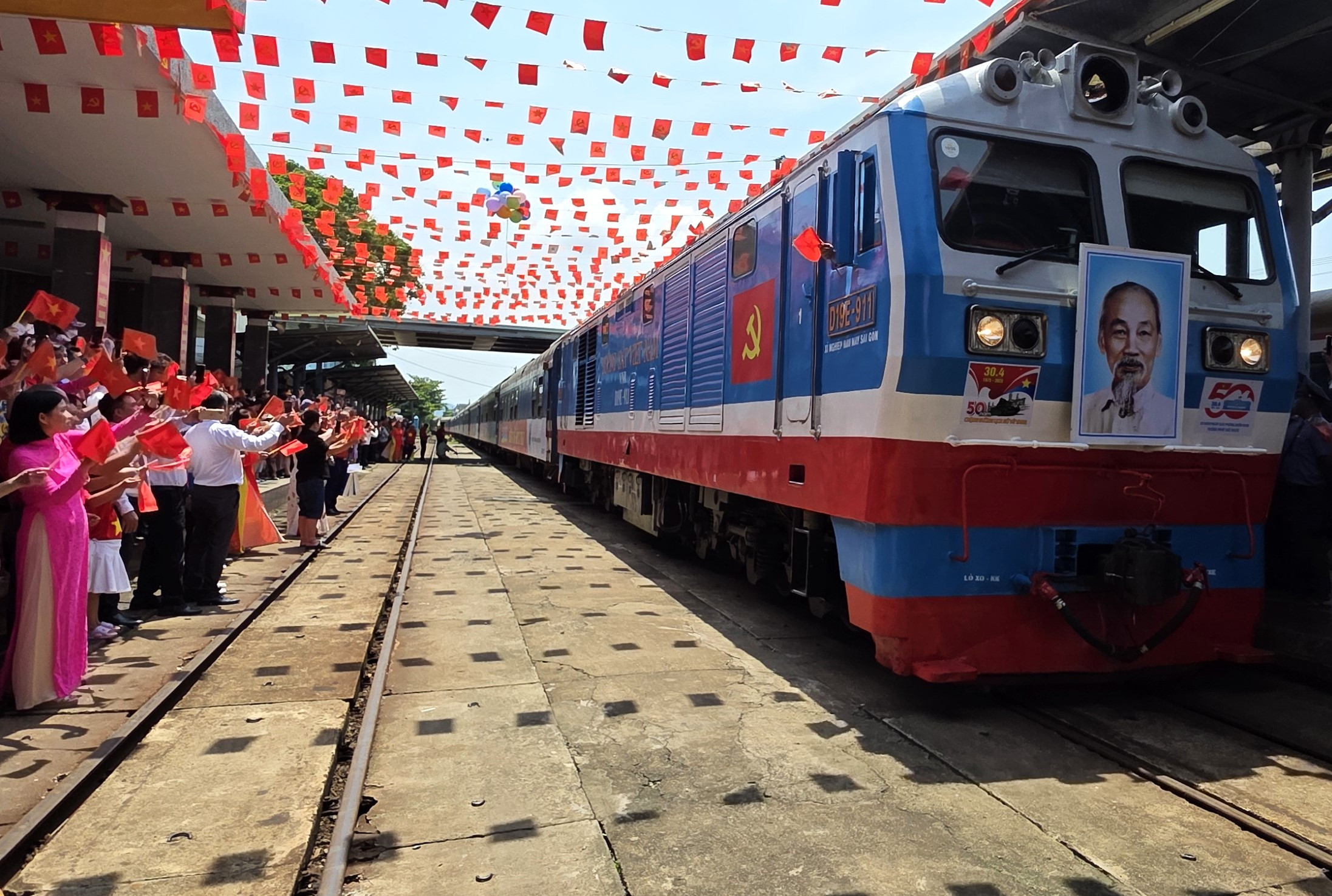 Đà Nẵng nghiên cứu đầu tư tuyến đường sắt đô thị kết nối Quảng Nam