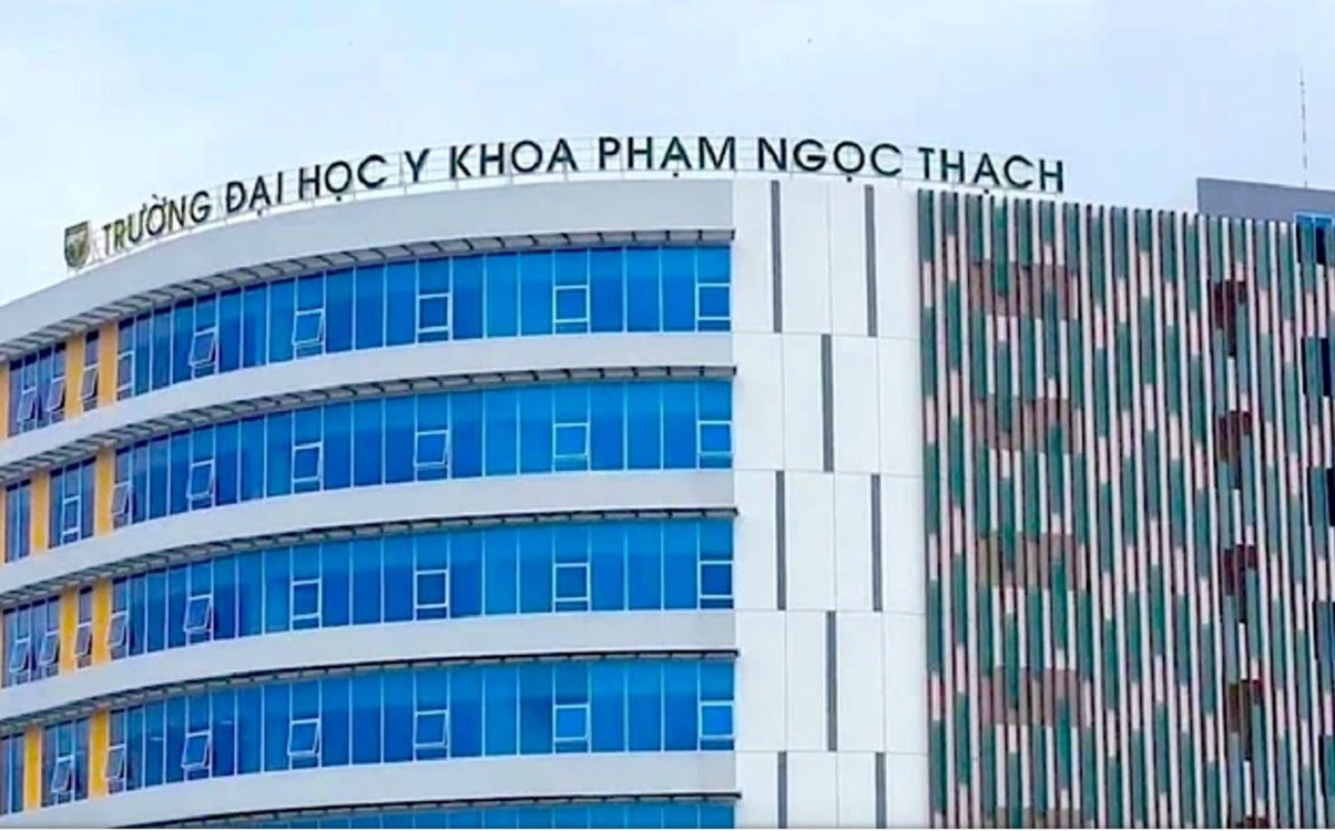 Chuyển công tác Hiệu trưởng trường ĐH Y khoa Phạm Ngọc Thạch