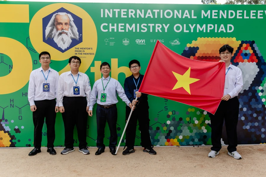 Việt Nam giành 2 huy chương vàng tại kỳ thi Hóa học khó nhất hành tinh