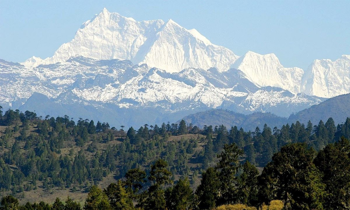 Đỉnh núi nào cao nhất thế giới chưa từng có người chinh phục?