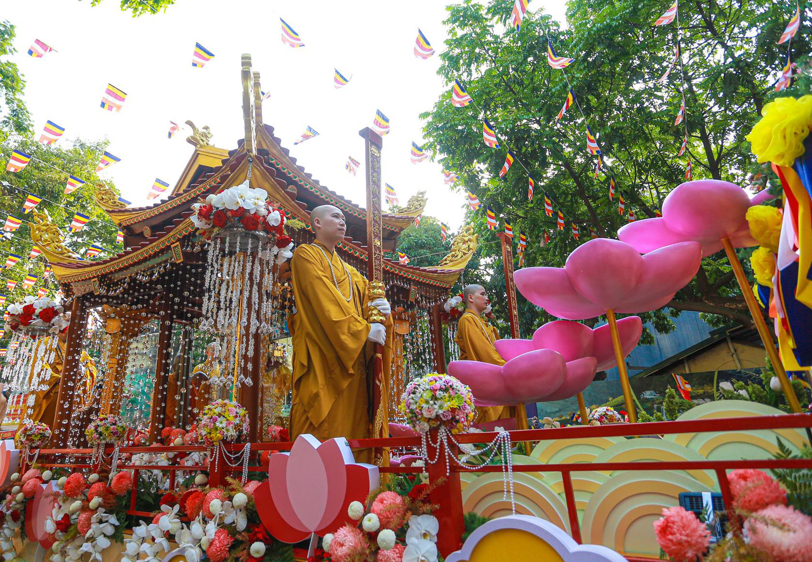 Các tuyến đường cung rước xá lợi Phật về chùa Tam Chúc