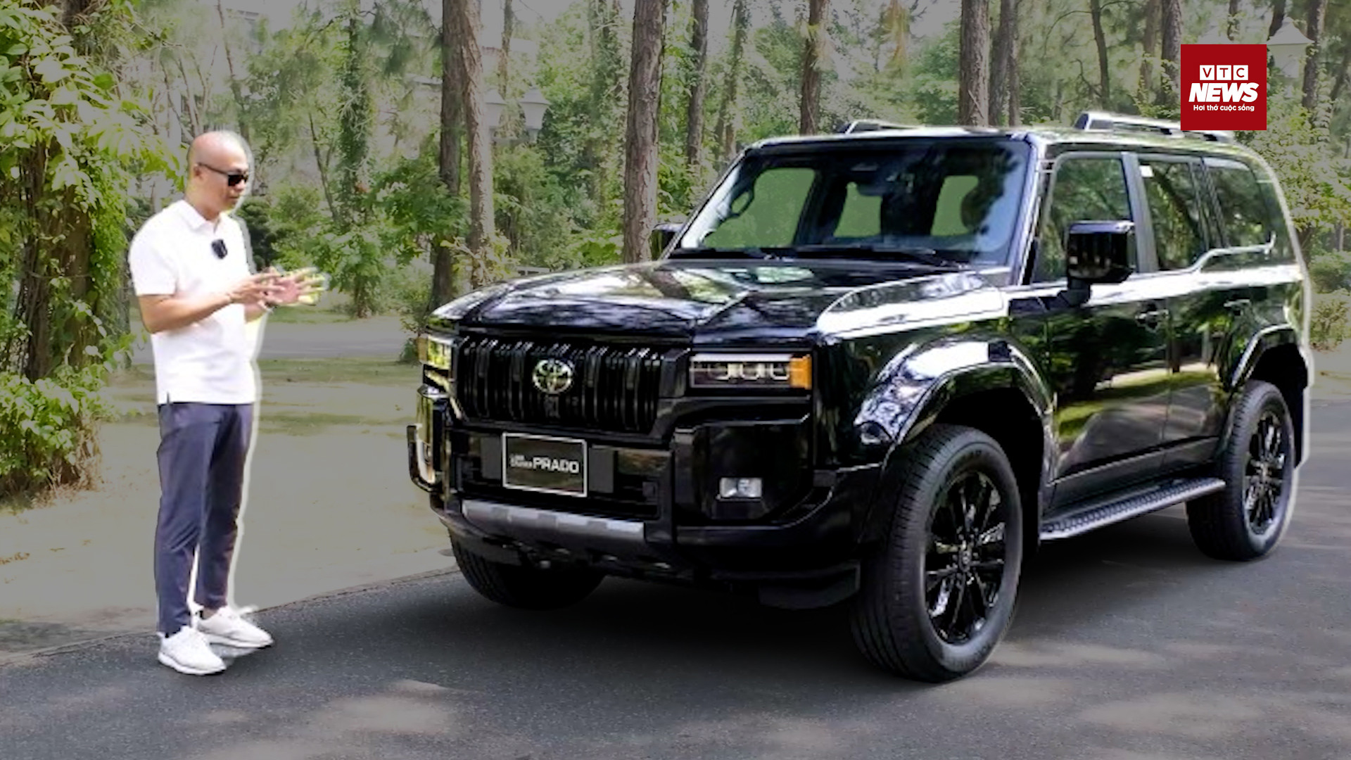 Điều gì khiến Toyota Prado được người giàu săn đón dù phải xếp hàng chờ mua?