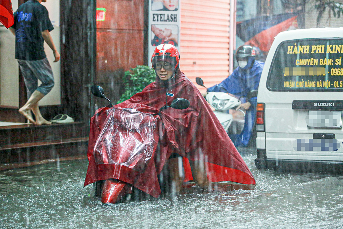 Tin mới nhất về đợt mưa lớn ở Bắc Bộ, Bắc Trung Bộ và dự báo thời tiết 10 ngày