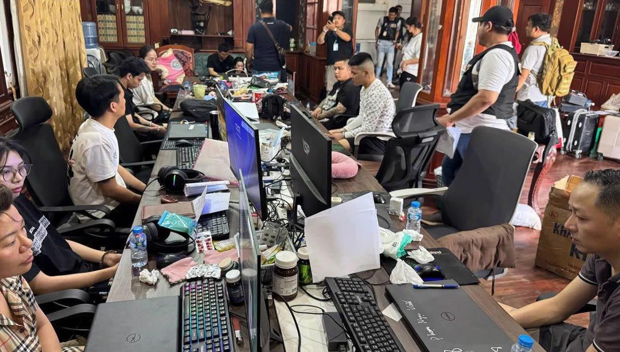 Triệt phá đường dây tổ chức đánh bạc gần 1.300 tỷ đồng tại Lào