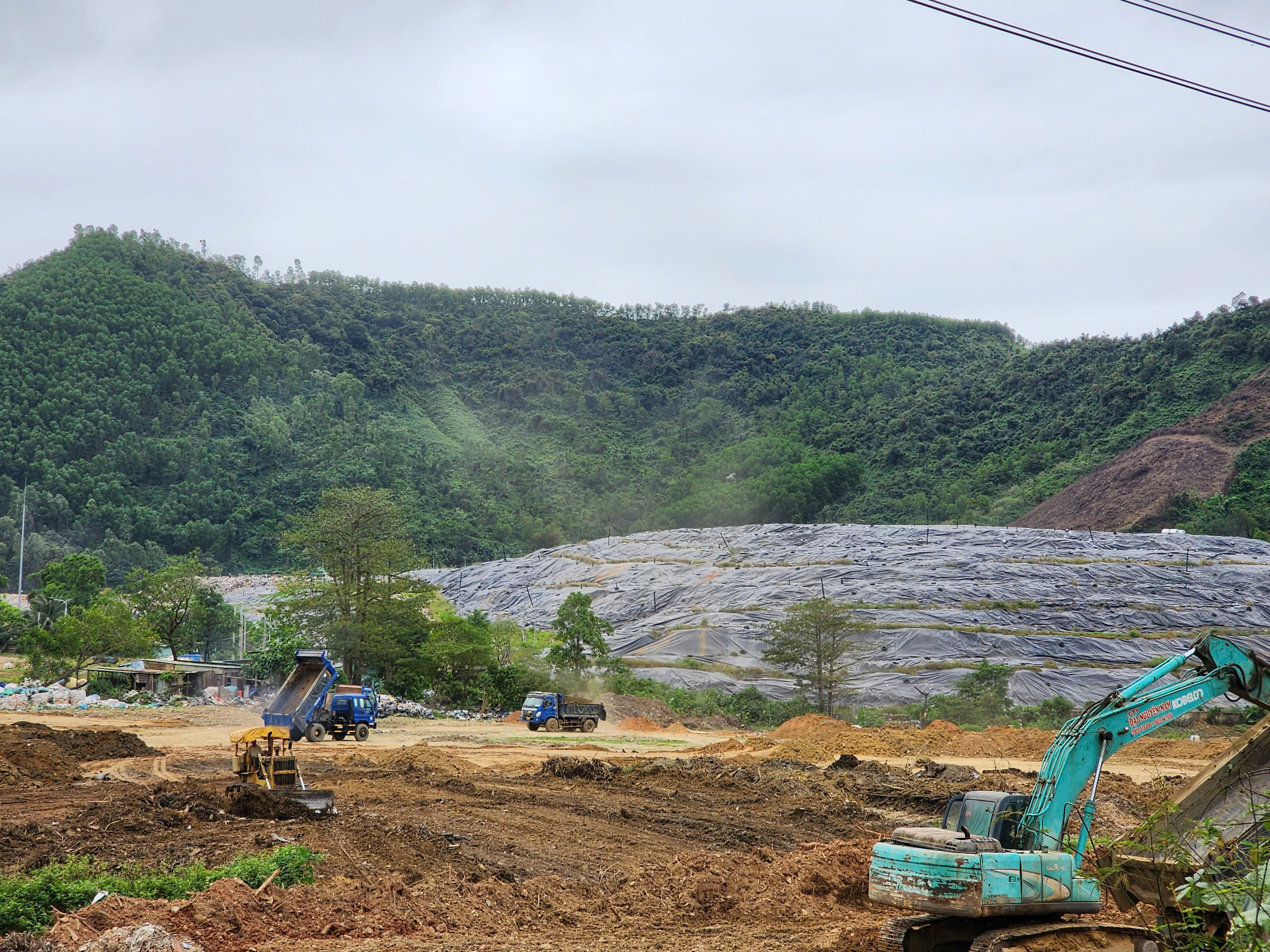 162 tấn chất thải được chôn lấp trái phép tại dự án nhà máy điện rác Khánh Sơn