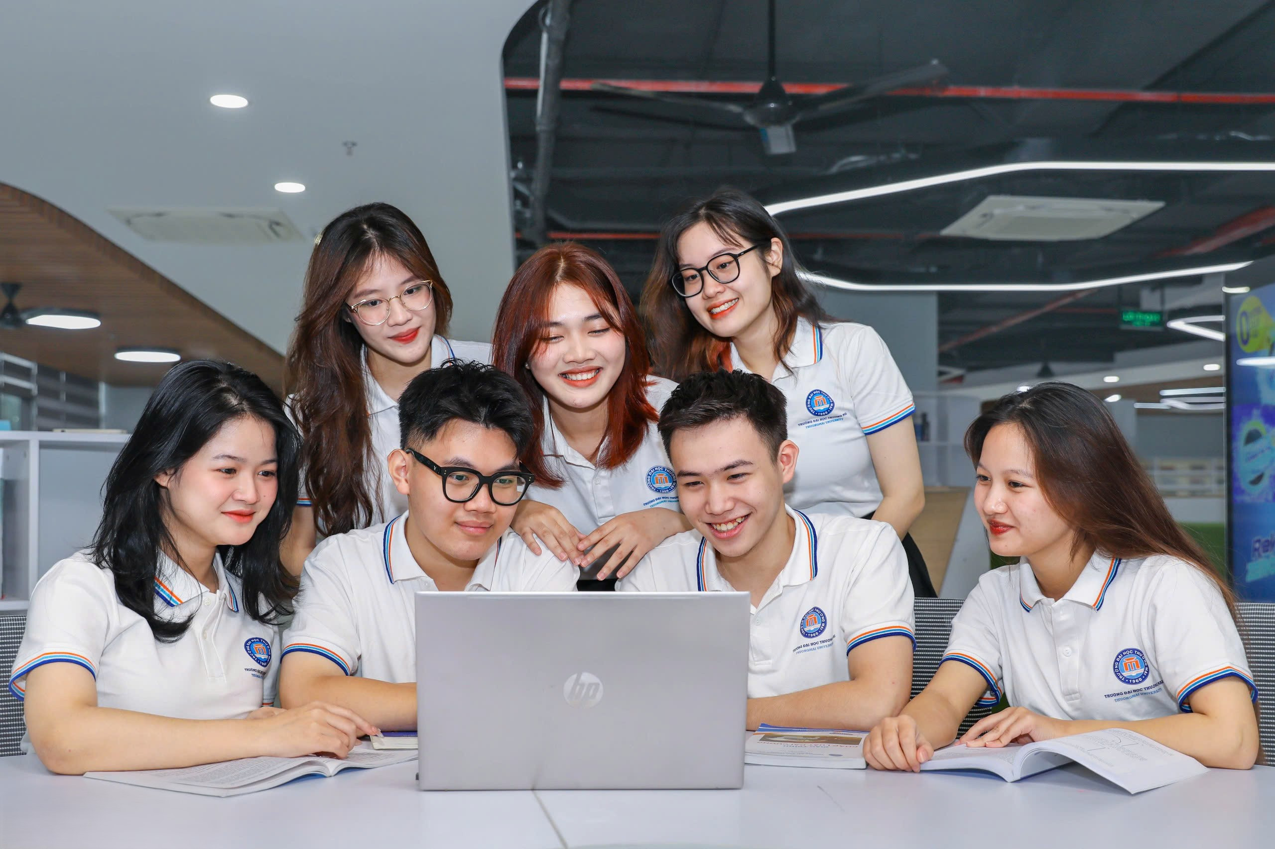 Học phí trường Đại học Thương mại cao nhất 260 triệu đồng/khóa