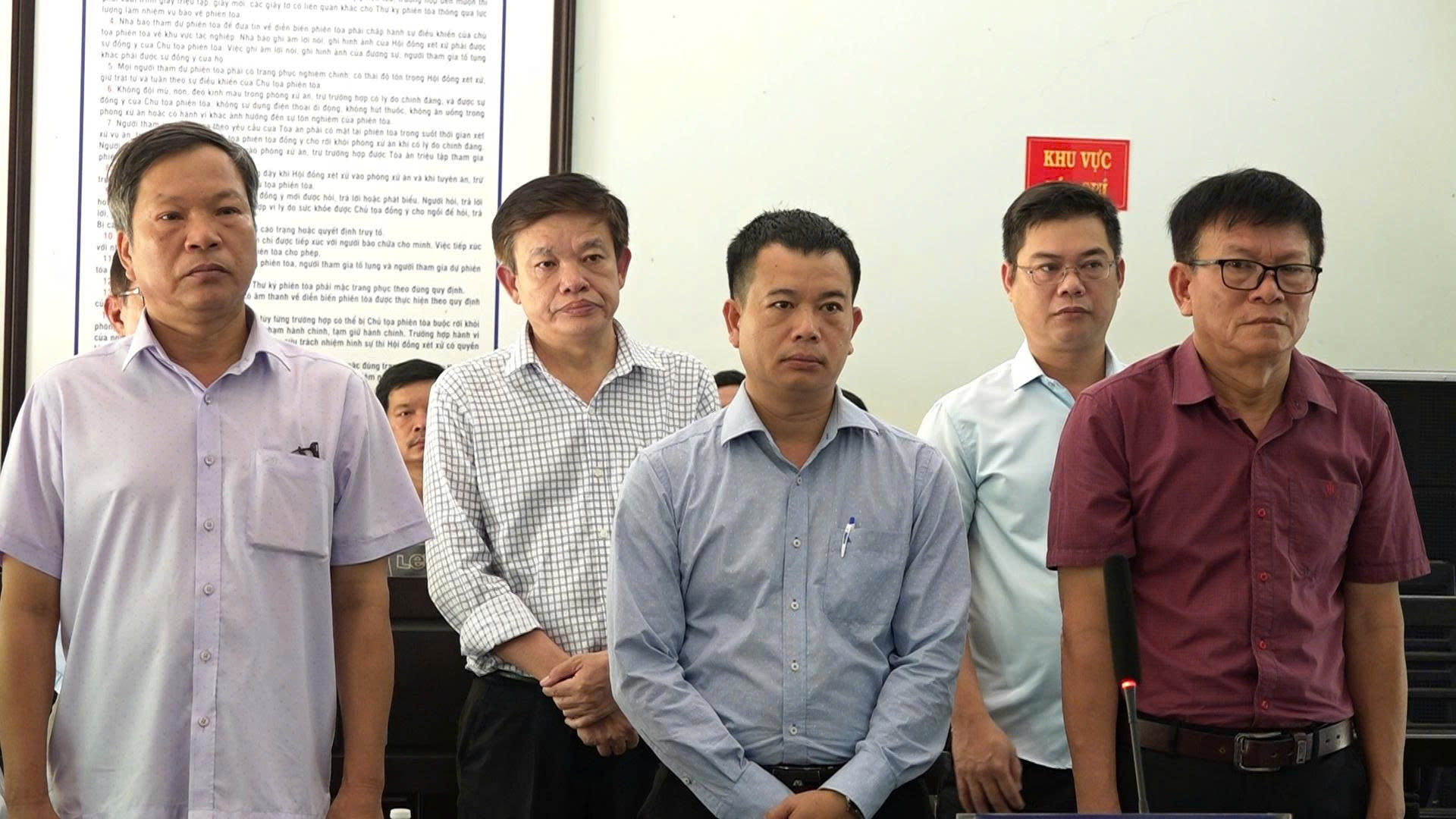 Nhận hối lộ, cựu giám đốc trung tâm đăng kiểm ở Huế lĩnh hơn 15 năm tù