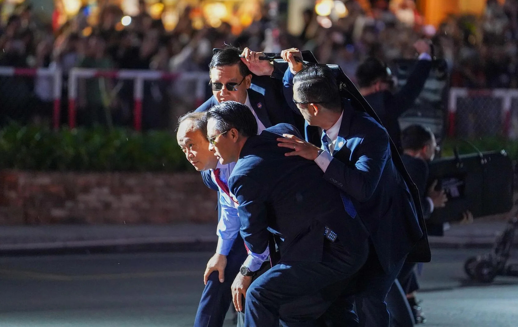 Mãn nhãn màn trình diễn chống khủng bố của các chiến sĩ công an tại TP.HCM