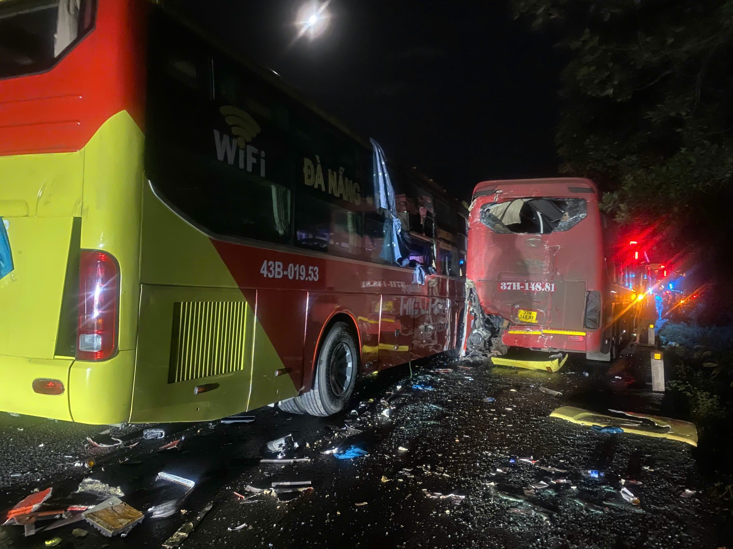 3 xe khách tông nhau liên hoàn ở Huế: Sức khỏe các nạn nhân bị thương ra sao?