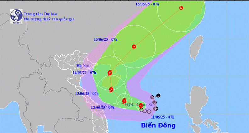 Áp thấp nhiệt đới mạnh lên thành bão số 1, liên tục đổi hướng