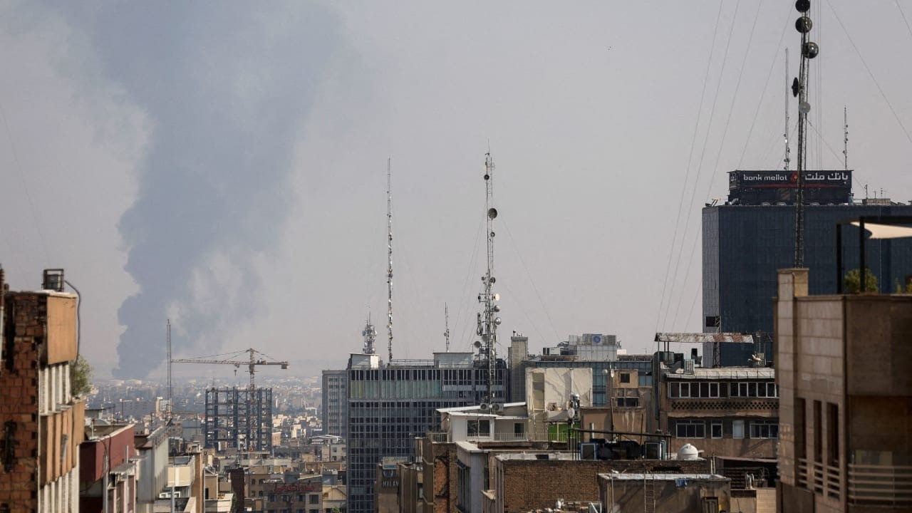 Xung đột Israel - Iran: Đại sứ quán Mỹ hư hại, 4 quan chức tình báo thiệt mạng