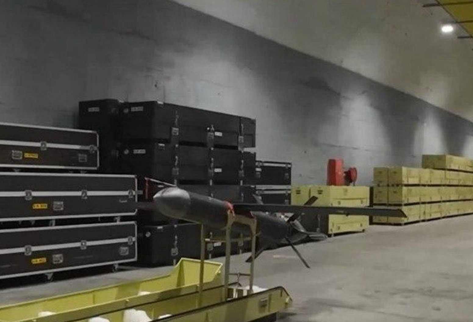 Iran công bố UAV cảm tử mới, nói 'gây thiệt hại đáng kể' cho Israel