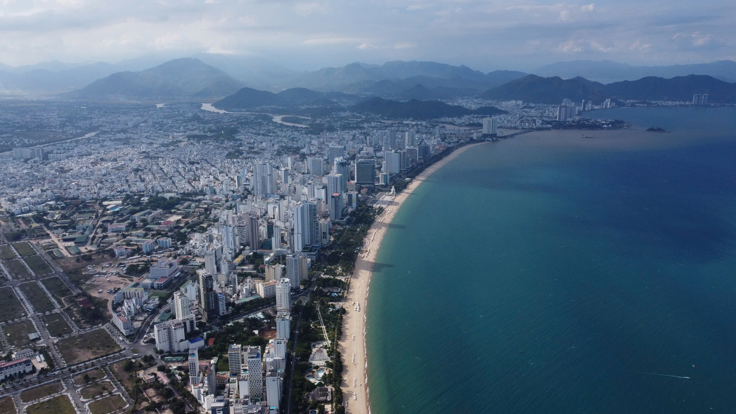 Tên gọi 65 xã, phường, đặc khu của Khánh Hòa sau sắp xếp