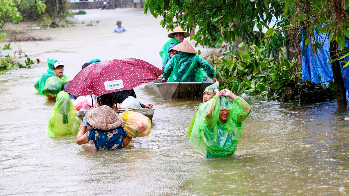 Tin mưa to trên 200mm ở miền Bắc và dự báo thời tiết cả nước 10 ngày