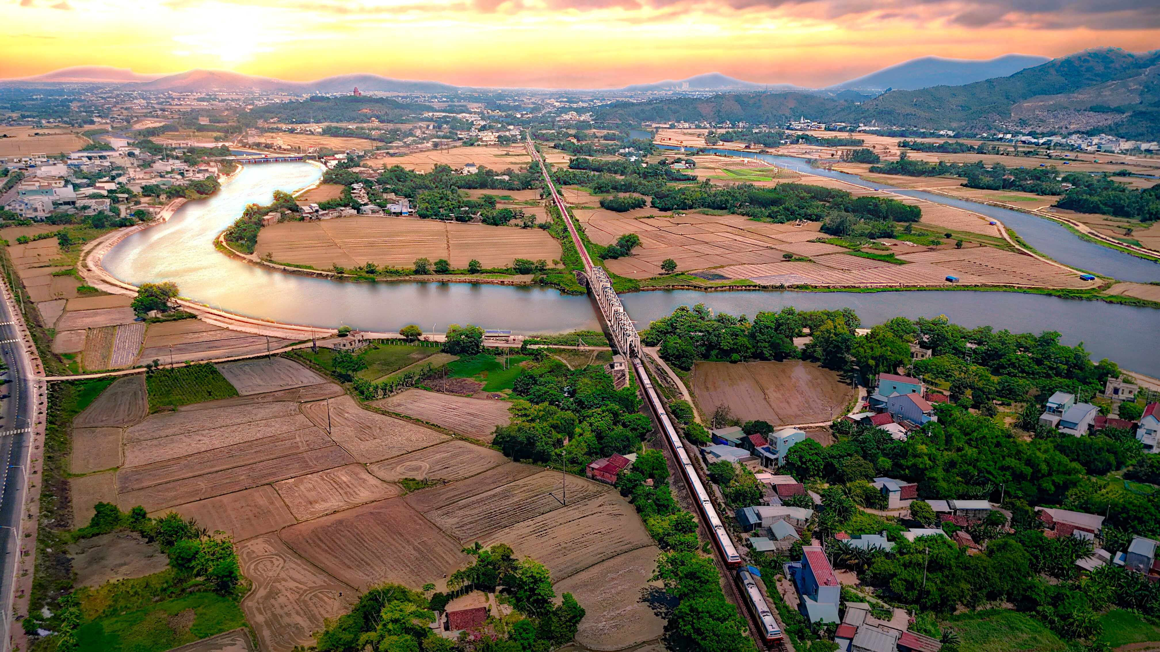 'Đón' đường sắt cao tốc Bắc - Nam đi qua, Bình Định xây 42 khu tái định cư