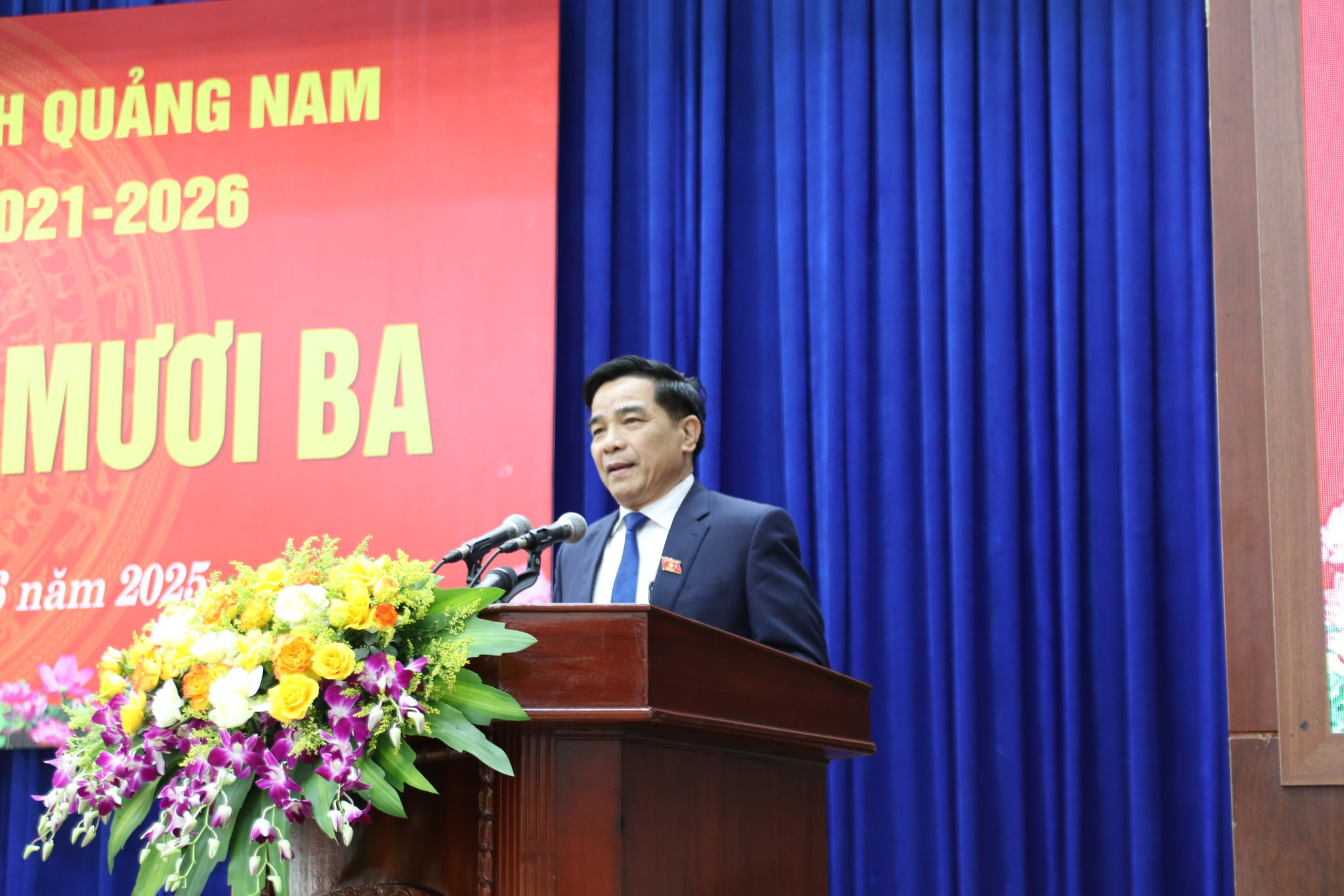 Chủ tịch tỉnh Quảng Nam Lê Văn Dũng nghỉ hưu trước tuổi