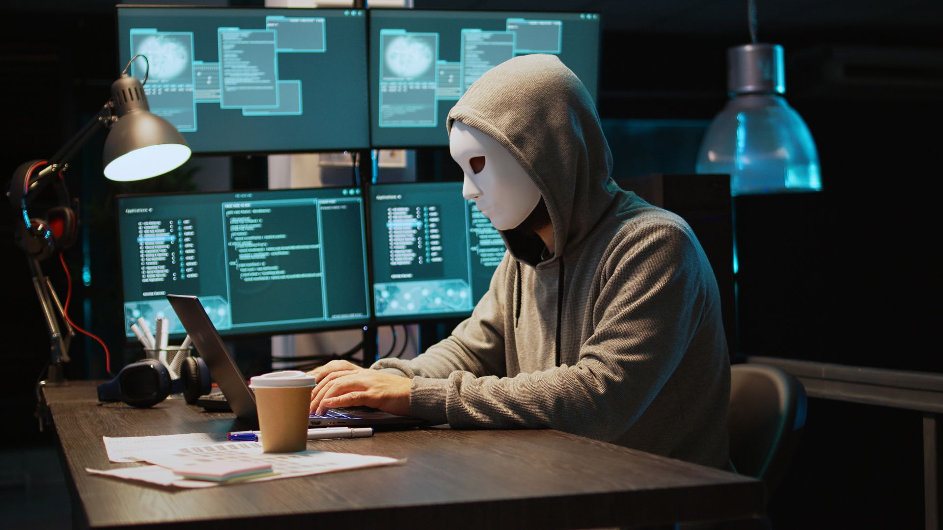 7 loại hình lừa đảo qua mạng và cách thoát bẫy