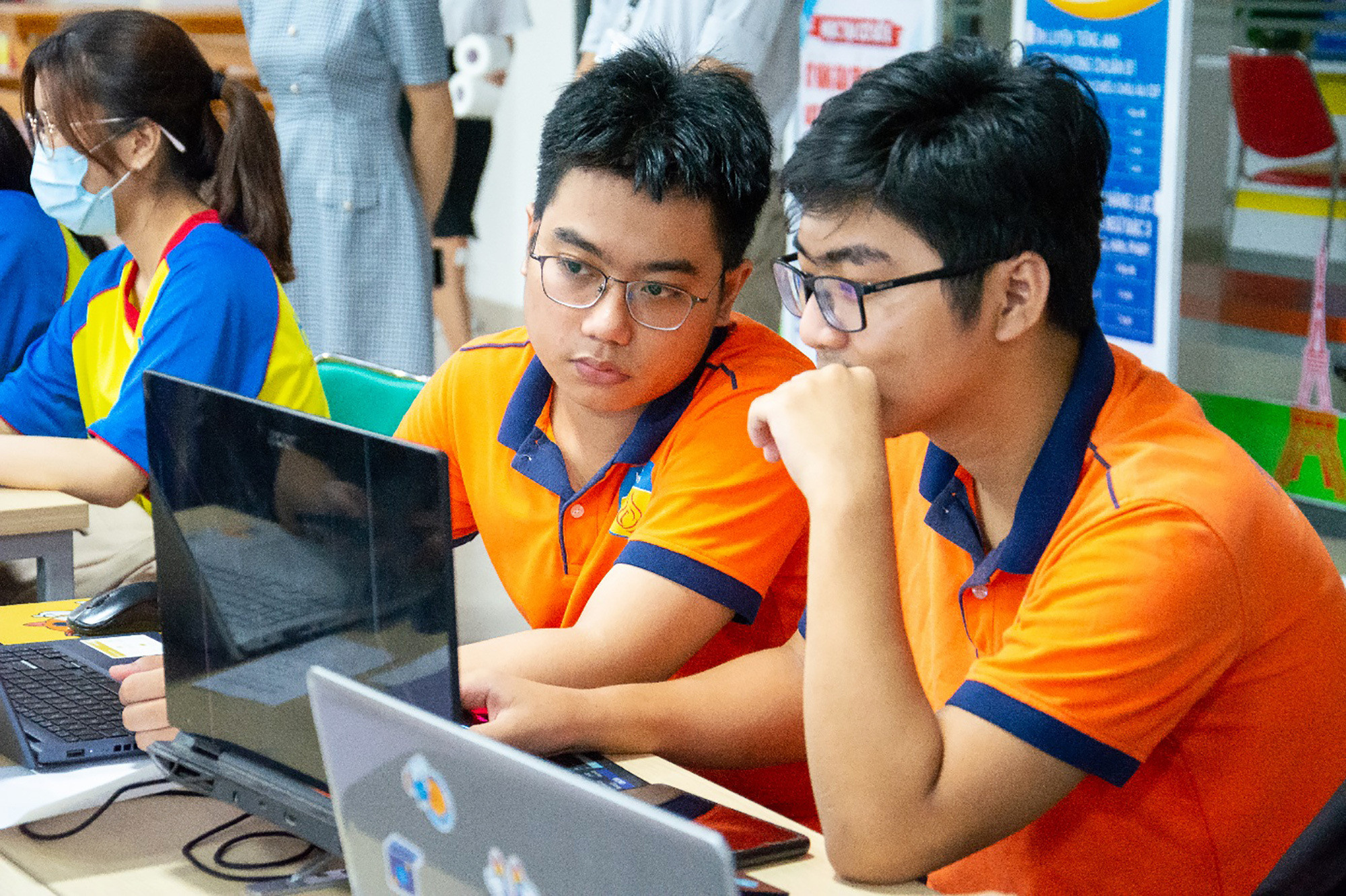 Điểm chuẩn ngành Khoa học máy tính các trường đại học 3 năm gần nhất