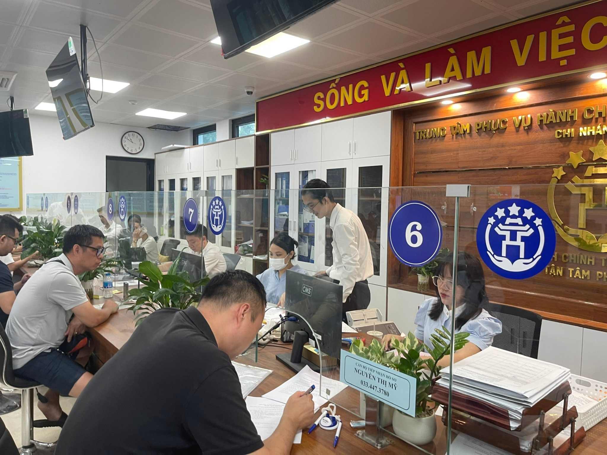 Hà Nội không yêu cầu nộp hồ sơ giấy với 25 dịch vụ công trực tuyến thiết yếu