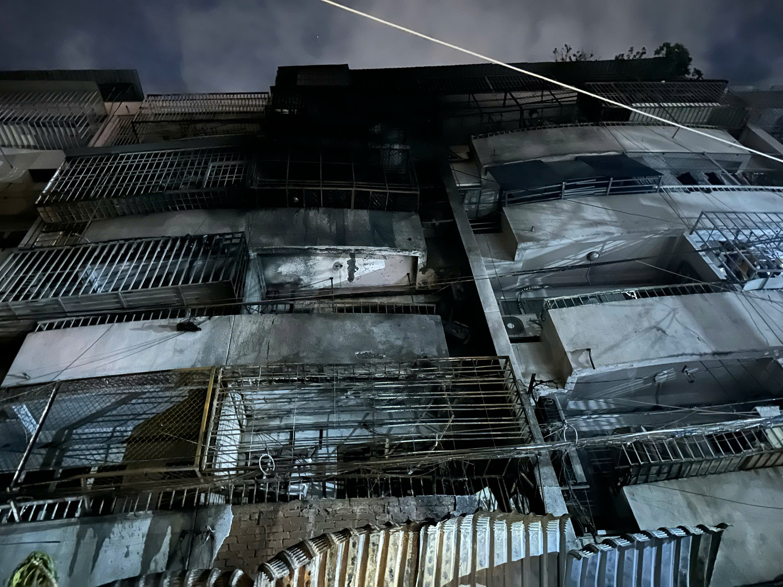 Danh tính nạn nhân trong vụ cháy chung cư làm 8 người tử vong ở TP.HCM