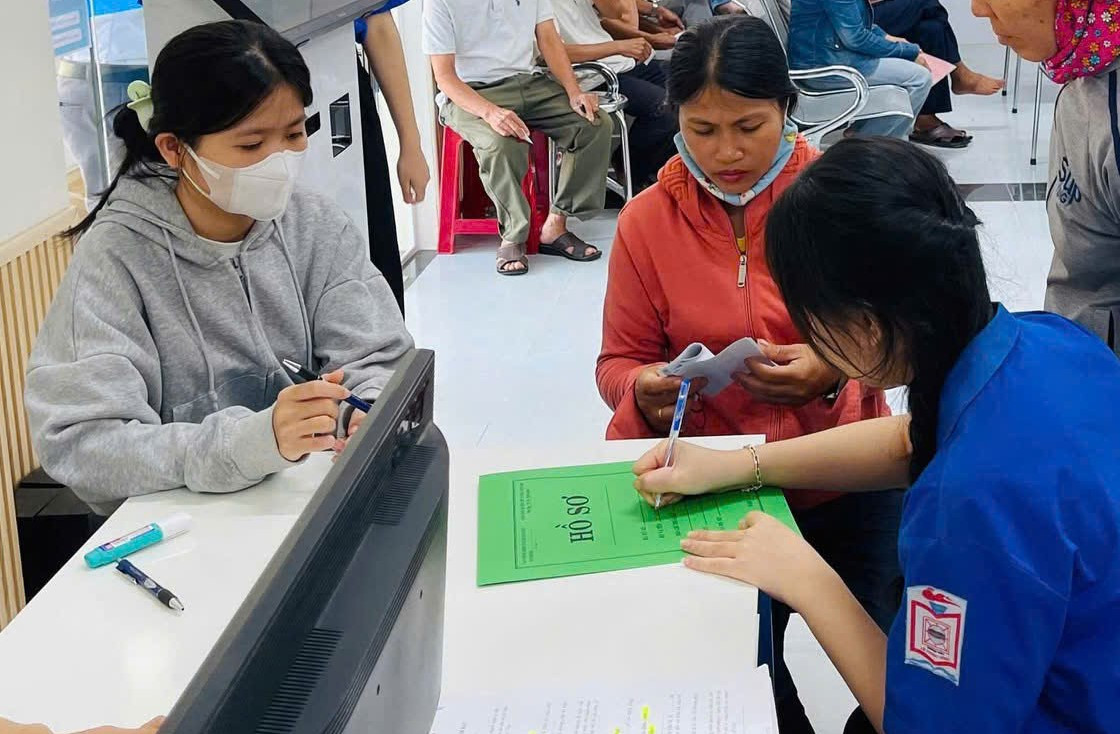 Lý do 24 xã ở Quảng Ngãi không phát sinh thủ tục hành chính sau 4 ngày làm việc