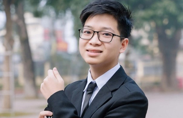 Nam sinh trường làng lập cú đúp thủ khoa vào đại học