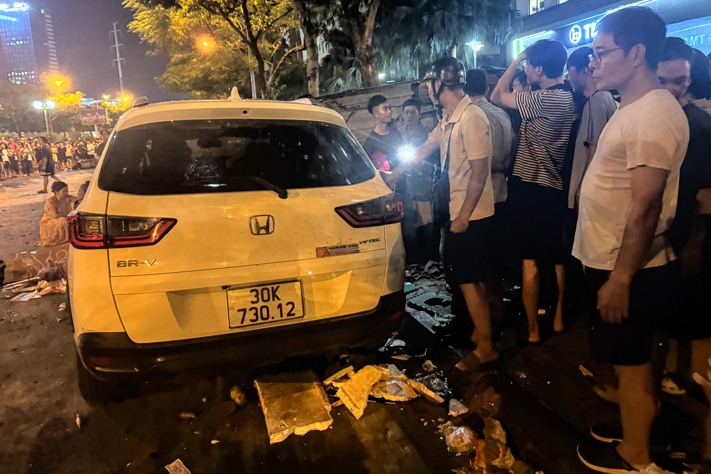 Ô tô điên đâm liên hoàn, 1 người tử vong: Tài xế đi ngược chiều hơn 500m