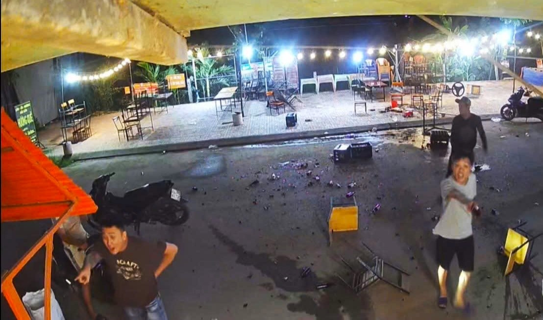 Ăn nhậu quỵt tiền còn đập quán, nhóm côn đồ Gia Lai bị công an xử lý