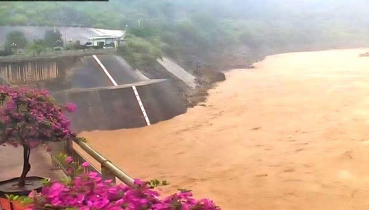 'Vỡ đập Thủy điện Bản Vẽ' là tin đồn thất thiệt