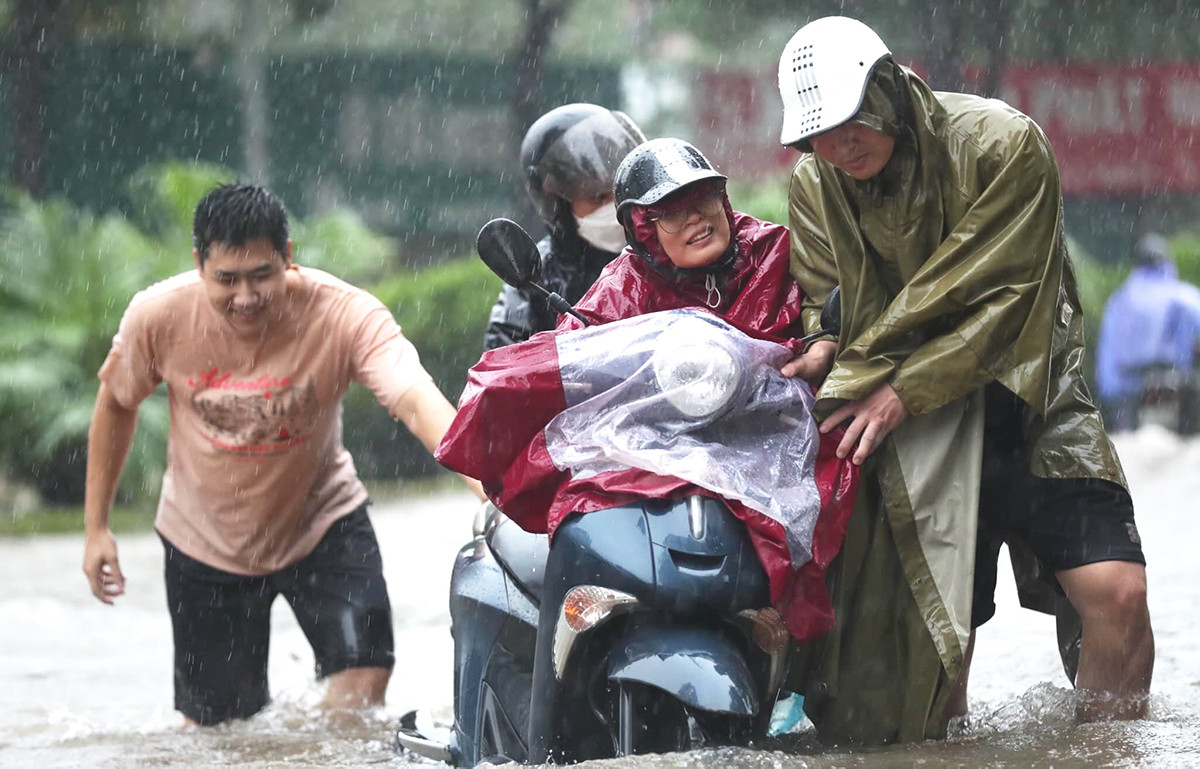 Dự báo thời tiết 10 ngày: Miền Bắc mưa nắng đan xen, đề phòng dông lốc, sấm sét