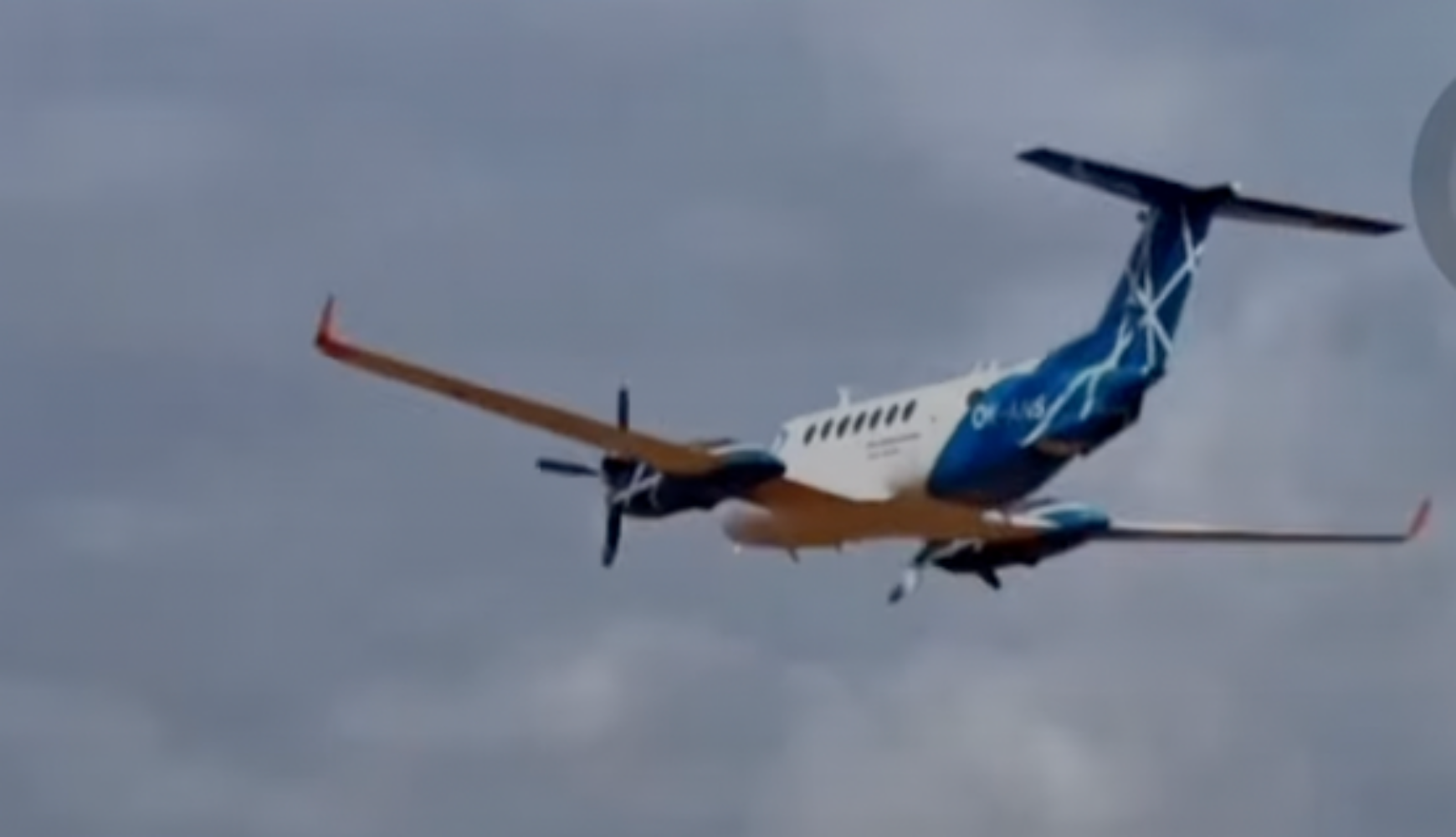 Chuyến bay kiểm tra đầu tiên về tới sân bay Long Thành