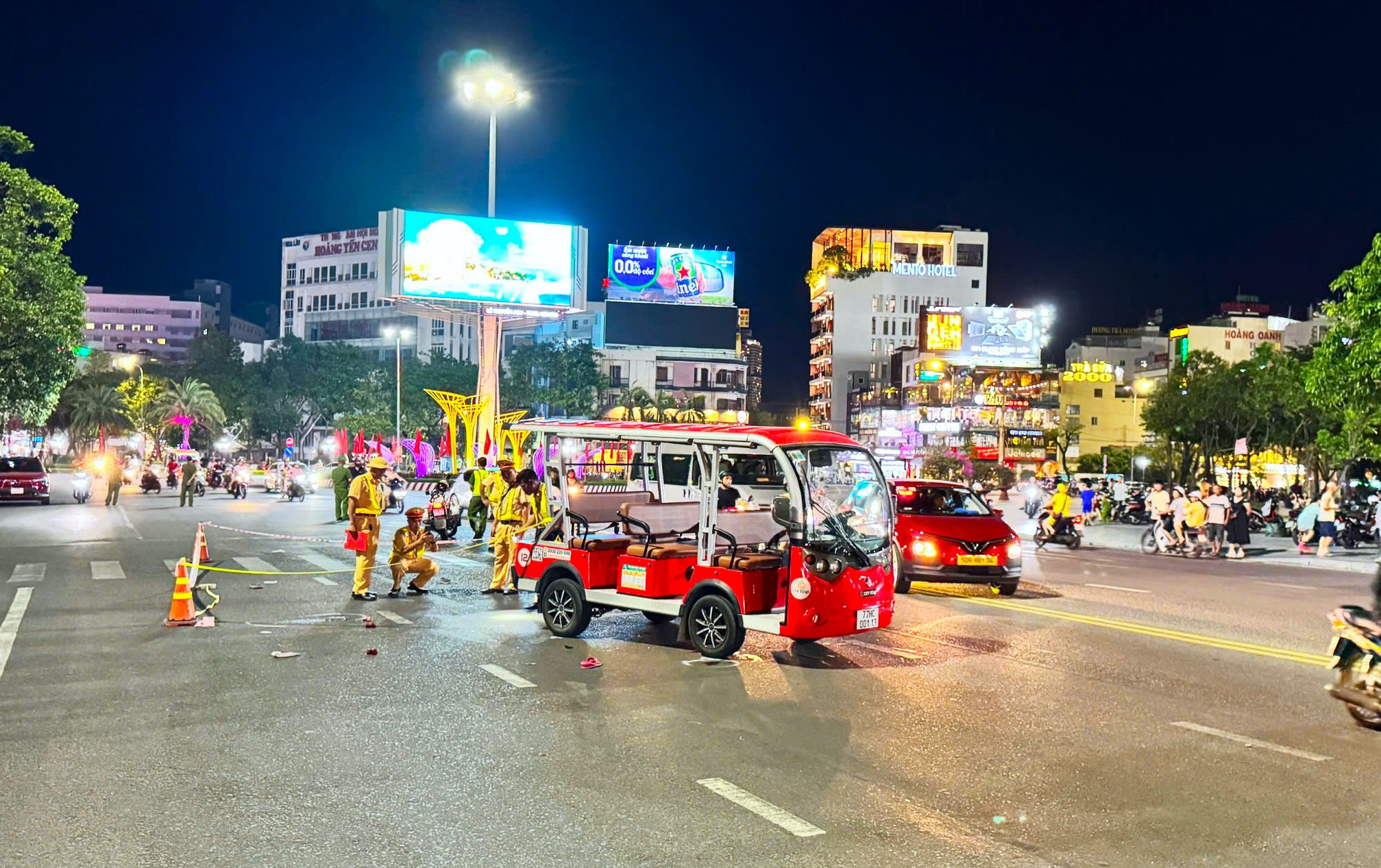 Tạm dừng hoạt động xe điện du lịch sau vụ tông 3 người thương vong ở Gia Lai