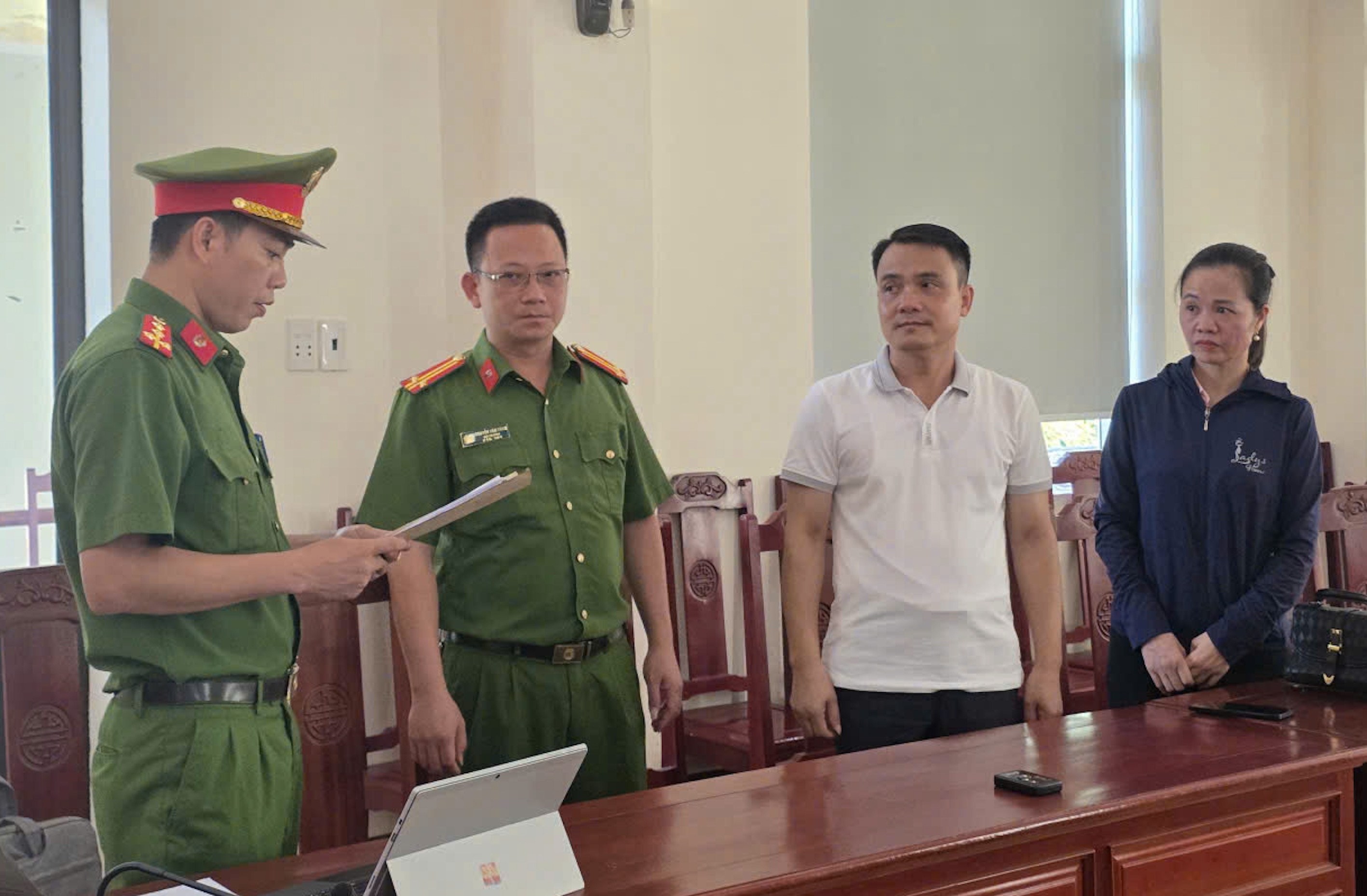 Bắt giam nguyên hiệu trưởng, giáo viên ở Thanh Hoá nâng điểm thí sinh