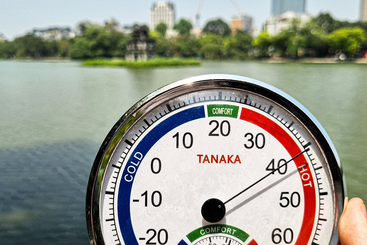 Dự báo thời tiết 8/8: Miền Bắc nắng nóng trở lại, vùng áp thấp đi vào Biển Đông