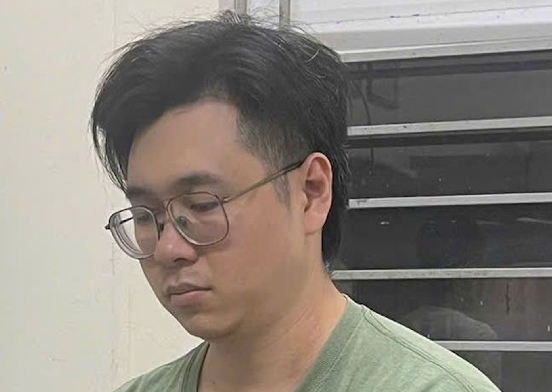 Lời khai của kẻ hành hung phụ nữ trước mặt nhiều trẻ nhỏ ở chung cư Hà Nội