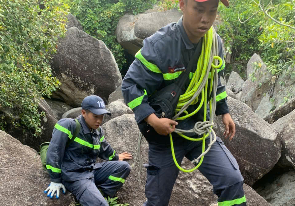 Tìm thấy thi thể nam thanh niên sau 6 ngày mất tích trên núi ở Khánh Hòa