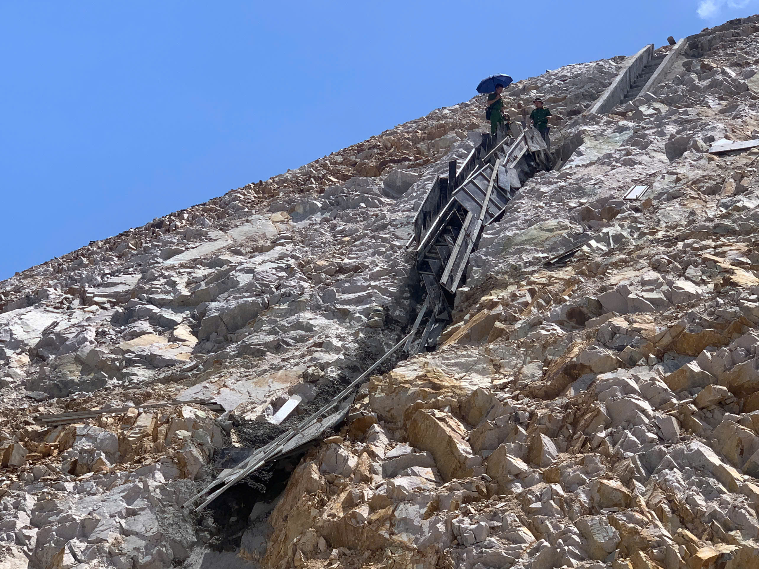 Nguyên nhân vụ tai nạn lao động trên dự án cao tốc khiến 3 người thương vong