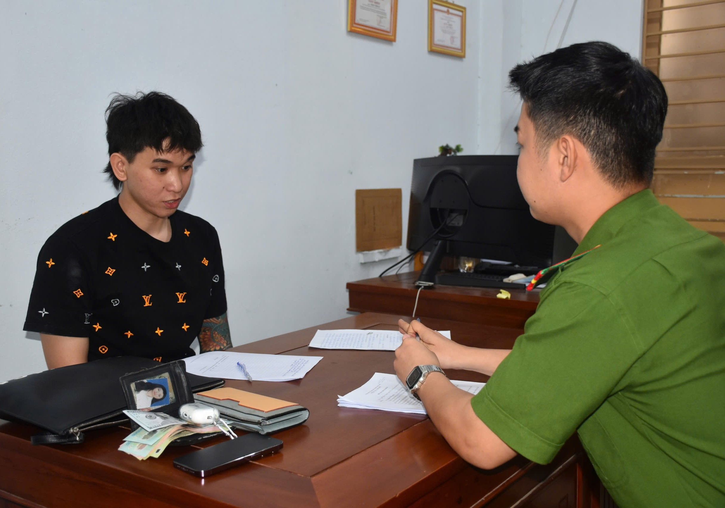 Bắt nam thanh niên cướp giật tài sản của du khách sau 4 giờ gây án