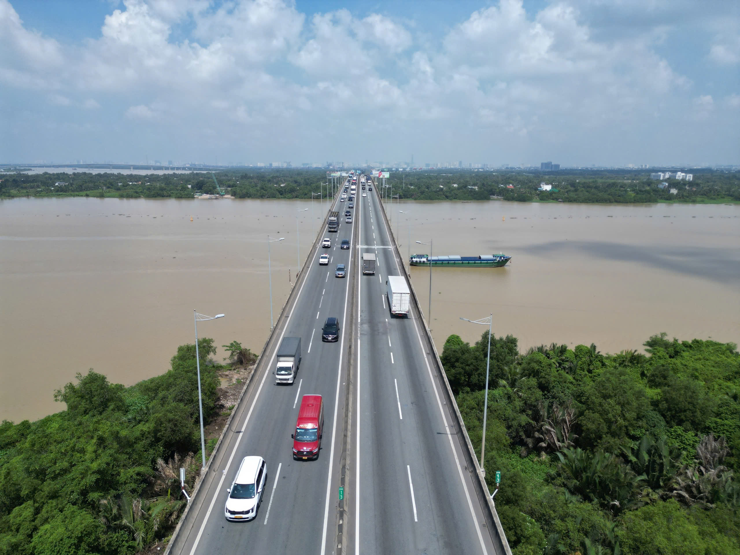 Toàn cảnh loạt công trình khởi công, khánh thành ở khu vực phía Nam